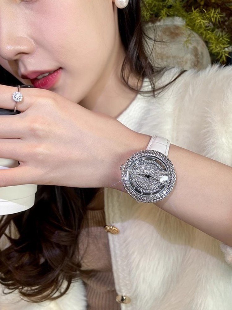 Luxury Diamonds Women Quartz W - Home Office Design Ideas avaliação e preço